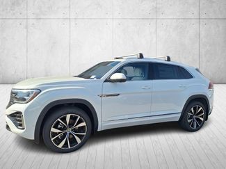 New 2026 Volkswagen Atlas Cross Sport SEL Premium R-Line video 1