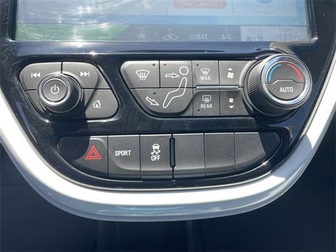 Used 2019 Chevrolet Bolt LT image 33