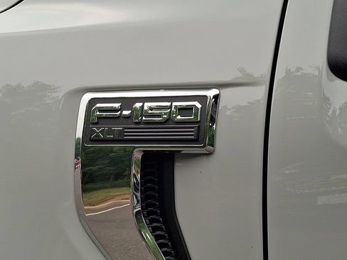 Used 2024 Ford F150 XLT w/ Equipment Group 302A MID AWD/4WD image 31