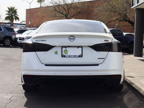 Used 2023 Nissan Altima 2.0 SR image 11