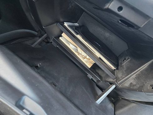 Used 2015 Ford Escape S FWD image 38
