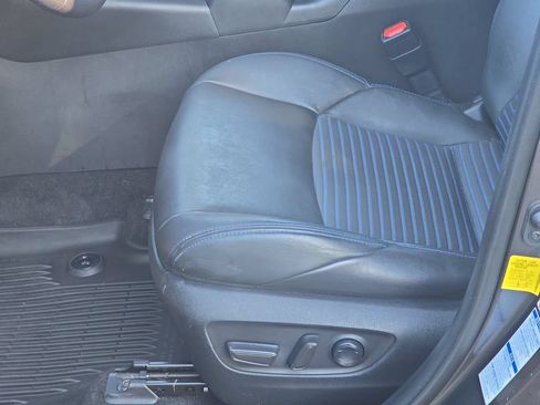 Used 2021 Toyota RAV4 XSE AWD/4WD image 32