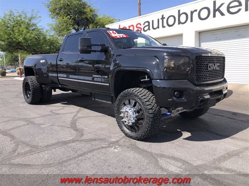 Used 2016 GMC Sierra 3500 Denali w/ Duramax Plus Package AWD/4WD image 4