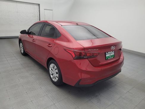 Used 2021 Hyundai Accent SE FWD image 5