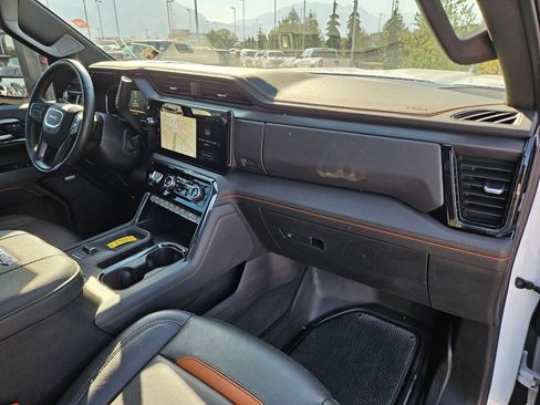 Used 2026 GMC Sierra 2500 AT4 AWD/4WD image 33