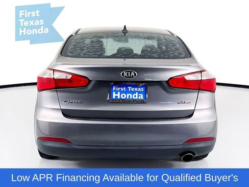 Used 2016 Kia Forte EX image 7