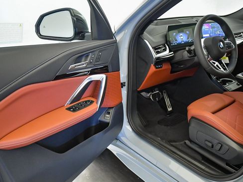 New 2026 BMW X2 xDrive28i image 23