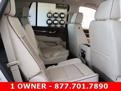 Used 2021 GMC Yukon Denali image 20