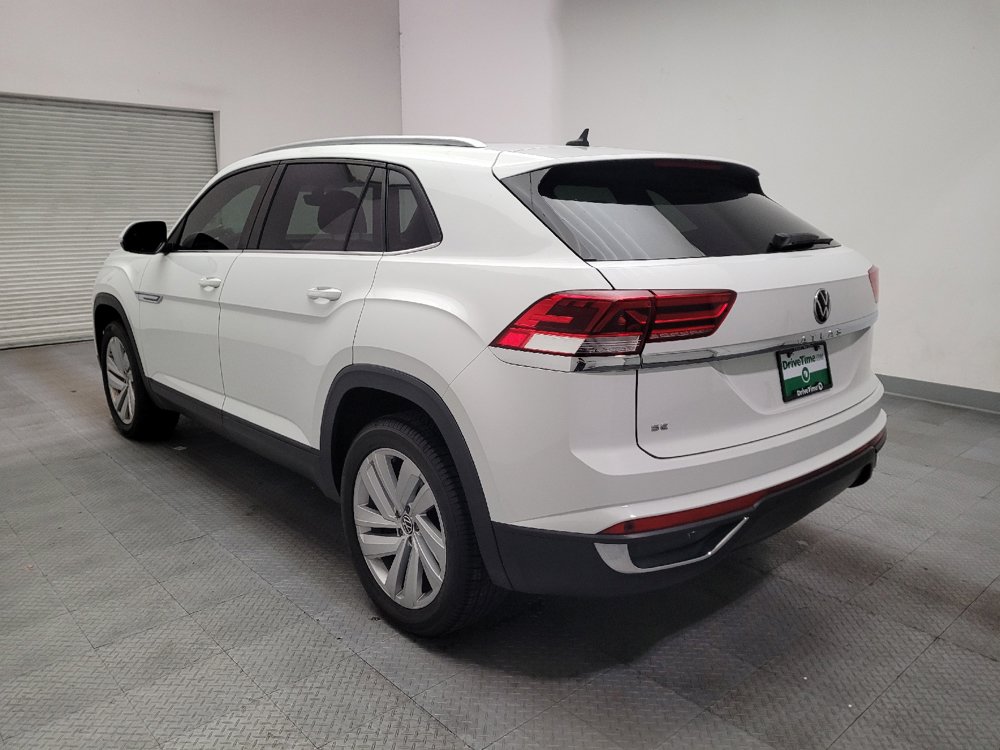 Used 2021 Volkswagen Atlas Cross Sport SE FWD image 5