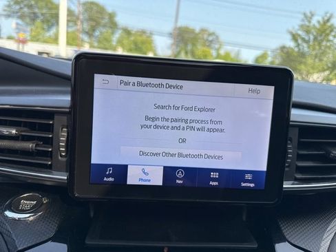 Certified 2022 Ford Explorer ST-Line w/ Class IV Trailer Tow Package image 18