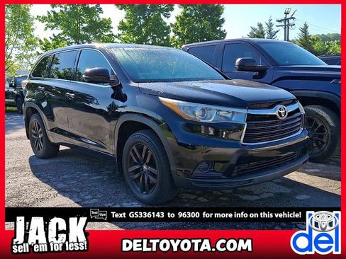 Used 2016 Toyota Highlander LE AWD/4WD image 1