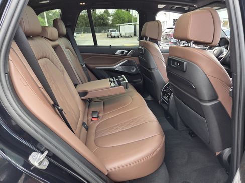 Used 2023 BMW X5 M50i w/ Executive Package AWD/4WD image 16