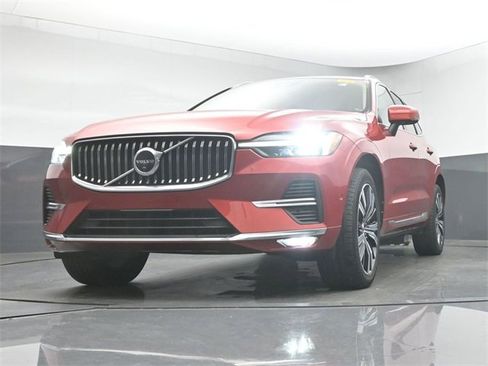Used 2023 Volvo XC60 B5 Ultimate image 39