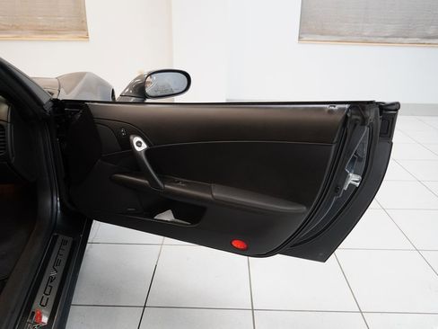 Used 2013 Chevrolet Corvette Grand Sport w/ 3LT Preferred Equipment Group image 19