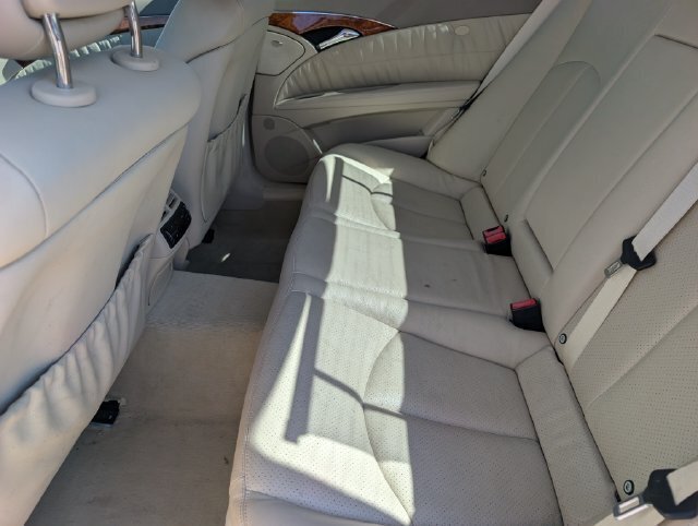 Used 2005 Mercedes-Benz E 500 4MATIC Sedan image 20