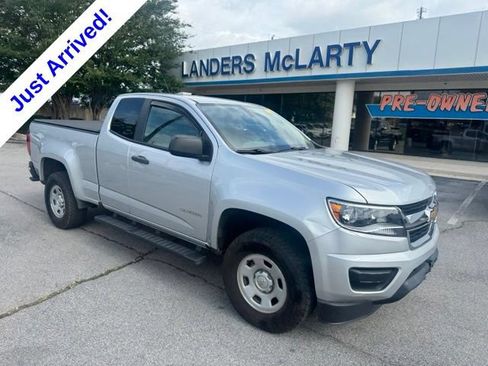 Used 2017 Chevrolet Colorado W/T w/ WT Convenience Package RWD image 1