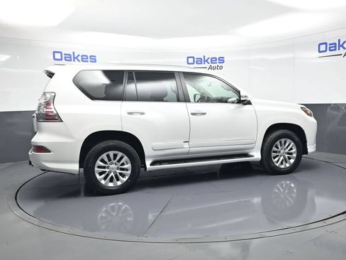 Used 2019 Lexus GX 460 Premium AWD/4WD image 8