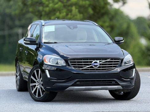 Used 2017 Volvo XC60 T6 Inscription w/ Climate Package AWD/4WD image 4