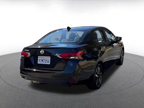 Used 2025 Nissan Versa SV FWD image 15