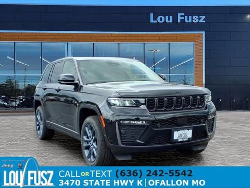New 2026 Jeep Grand Cherokee Limited AWD/4WD image 1