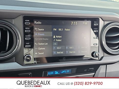 Used 2021 Toyota Tacoma TRD Off-Road w/ Technology Package AWD/4WD image 19