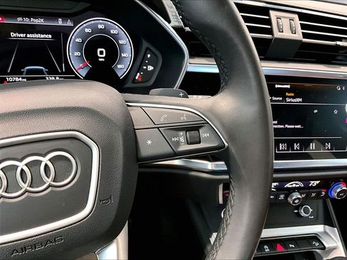 Used 2024 Audi Q3 2.0T Premium Plus w/ Premium Plus Package image 20