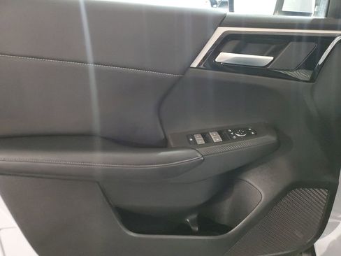 Used 2023 Mitsubishi Outlander SE AWD/4WD image 20