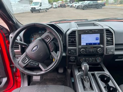 Used 2020 Ford F150 XLT w/ Equipment Group 302A Luxury AWD/4WD image 19