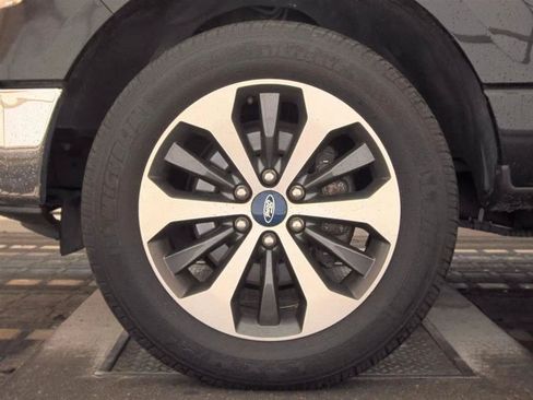 Used 2010 Ford F150 XLT RWD image 9
