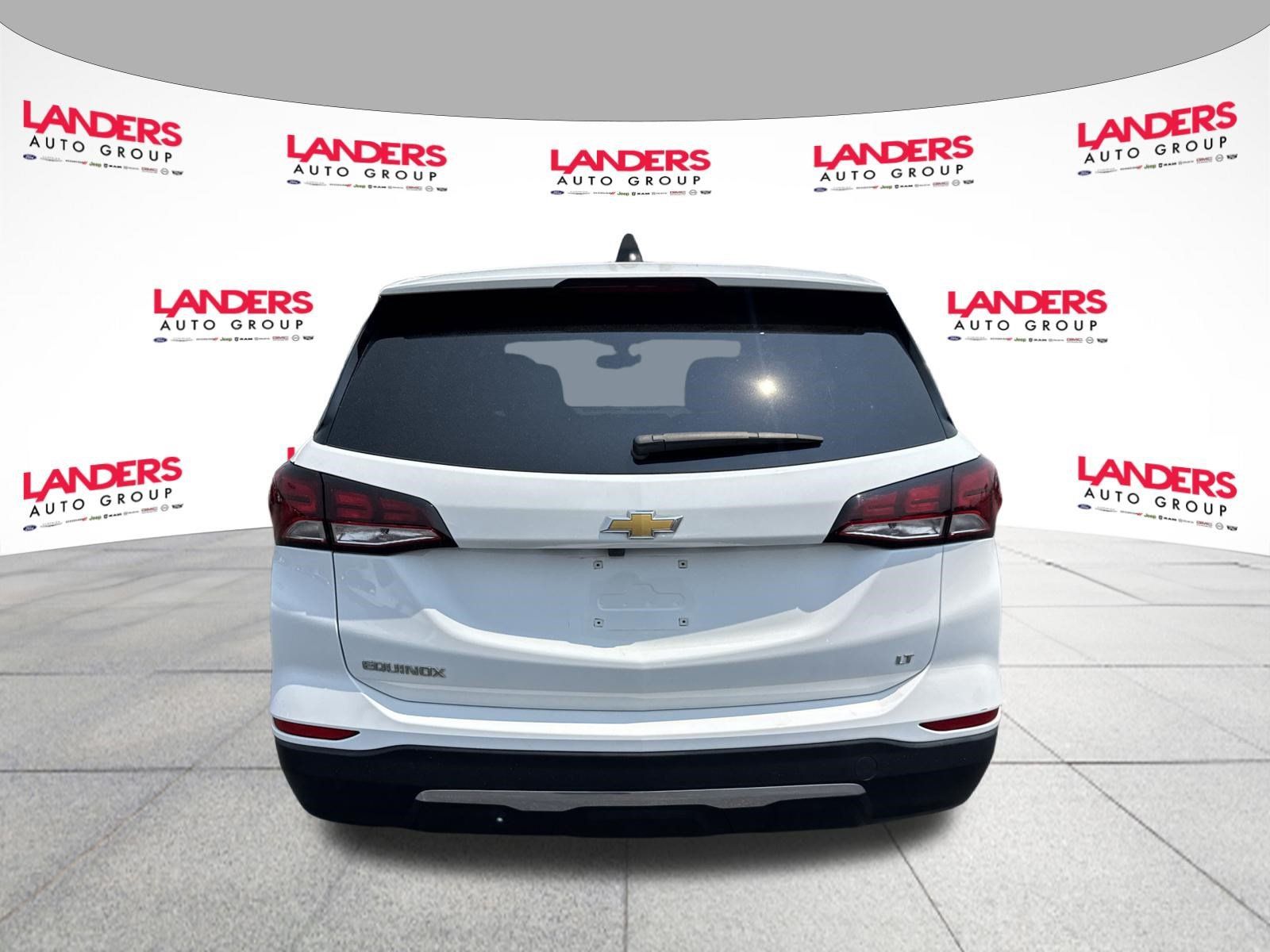 Used 2023 Chevrolet Equinox LT FWD image 4