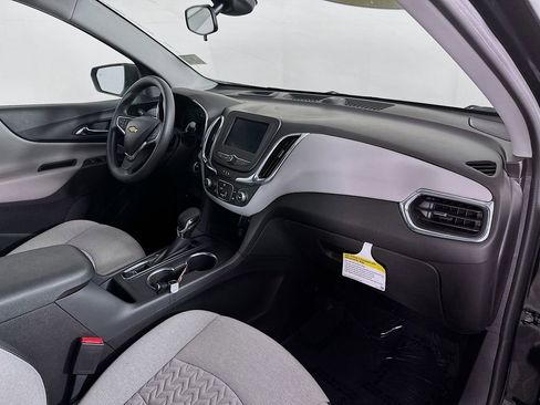 Used 2024 Chevrolet Equinox LS w/ Driver Confidence II Package FWD image 35