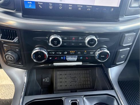 Used 2025 Ford F150 Lariat w/ Equipment Group 502A High AWD/4WD image 20
