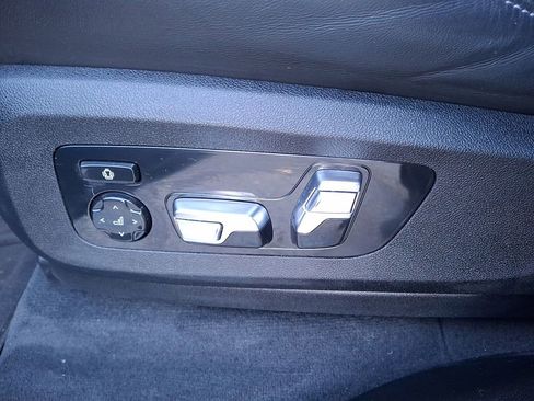 Certified 2023 BMW X5 M Base w/ Executive Package image 8