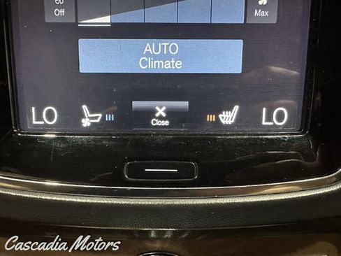 Used 2016 Volvo XC90 T6 AWD/4WD image 40