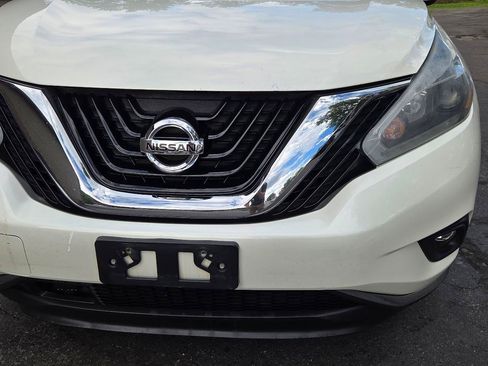 Used 2018 Nissan Murano SV AWD/4WD image 32