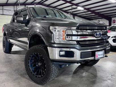 Used 2018 Ford F150 Lariat w/ Equipment Group 501A Mid