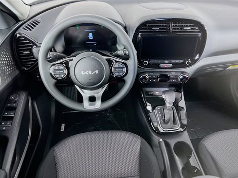 New 2025 Kia Soul S image 19