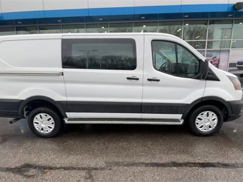 Used 2024 Ford Transit 250 Low Roof w/ Exterior Upgrade Package image 9