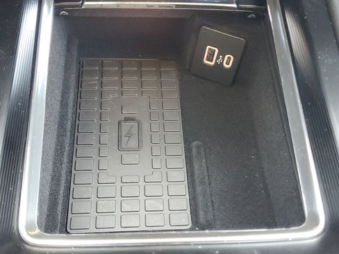 New 2026 Lincoln Corsair Premiere image 23