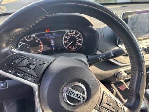 Used 2022 Nissan Altima 2.5 SR image 13