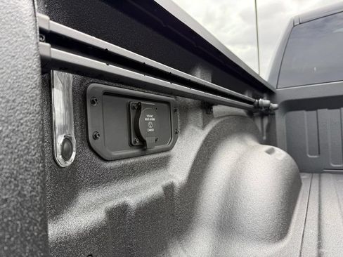 New 2026 RAM 1500 Laramie w/ Night Edition AWD/4WD image 41