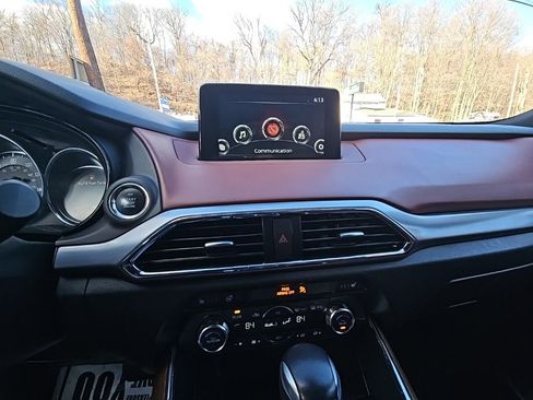 Used 2018 MAZDA CX-9 Signature image 9