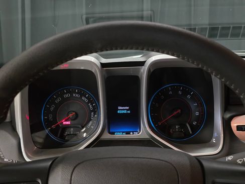 Used 2015 Chevrolet Camaro SS w/ SS Performance Package RWD image 24