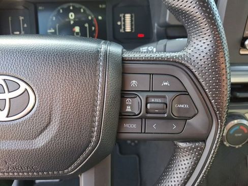 Used 2025 Toyota Tacoma SR5 image 21