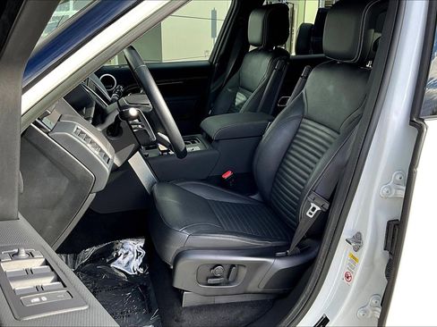 Used 2023 Land Rover Discovery S R-Dynamic image 25