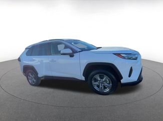 Used 2025 Toyota RAV4 XLE video 2