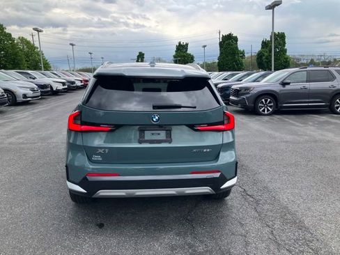 Used 2025 BMW X1 xDrive28i w/ Technology Package AWD/4WD image 4
