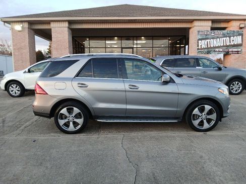Used 2016 Mercedes-Benz GLE 350 4MATIC image 2