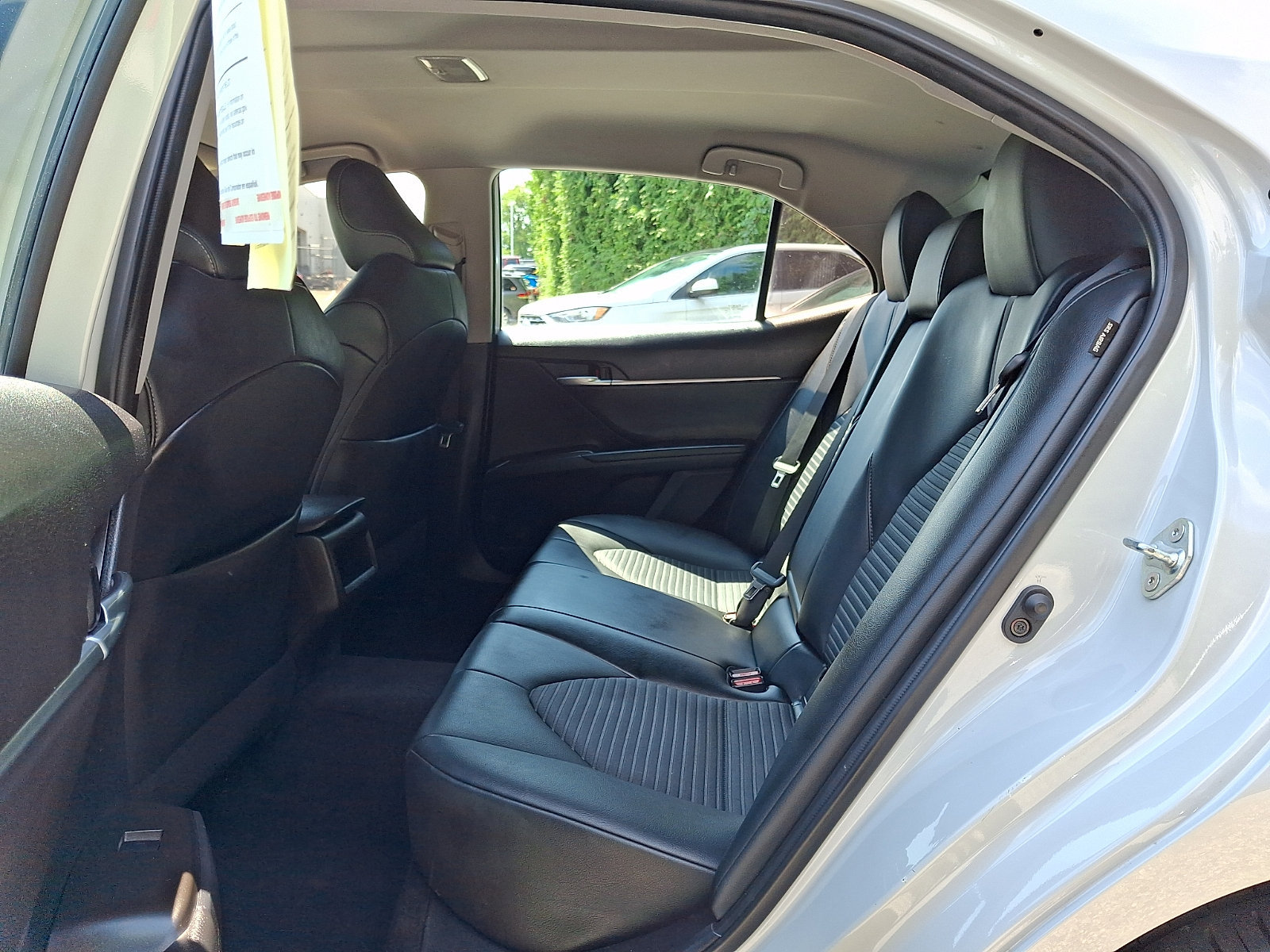 Used 2022 Toyota Camry SE AWD/4WD image 11