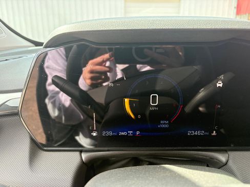 Used 2025 Chevrolet TrailBlazer LT image 25